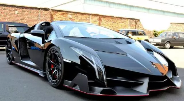 450万美元 兰博基尼veneno roadster