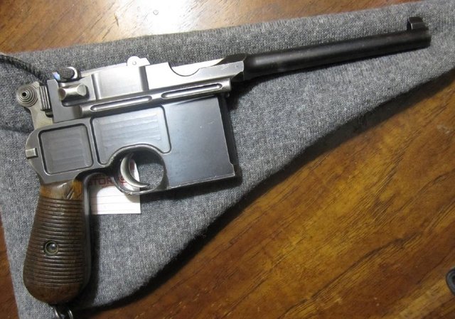 二战里的枪中贵族——毛瑟c96手枪