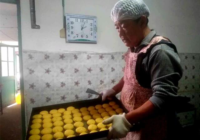 白天贴饼子晚上爬格子沧州饼子大叔成网络热门写手