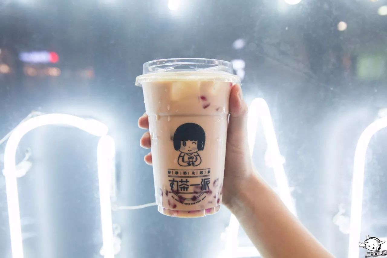 台湾火了30年的珍珠奶茶,16种新喝法!现在12块可以带走