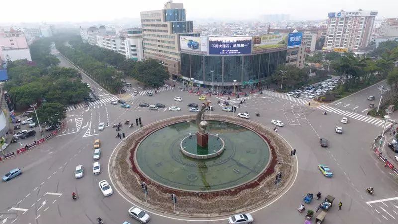 蒙自市区面积和人口_蒙自市区街道地图