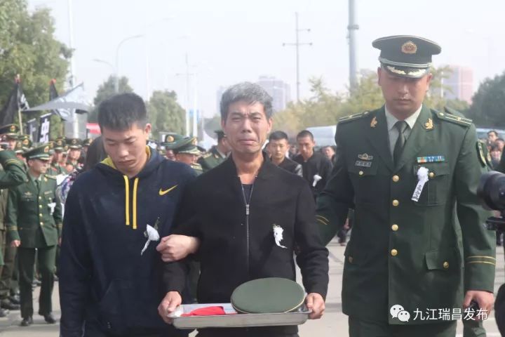 36 向遗体告别瑞昌市委副书记,市长江训开主持追悼会九江市公安消防