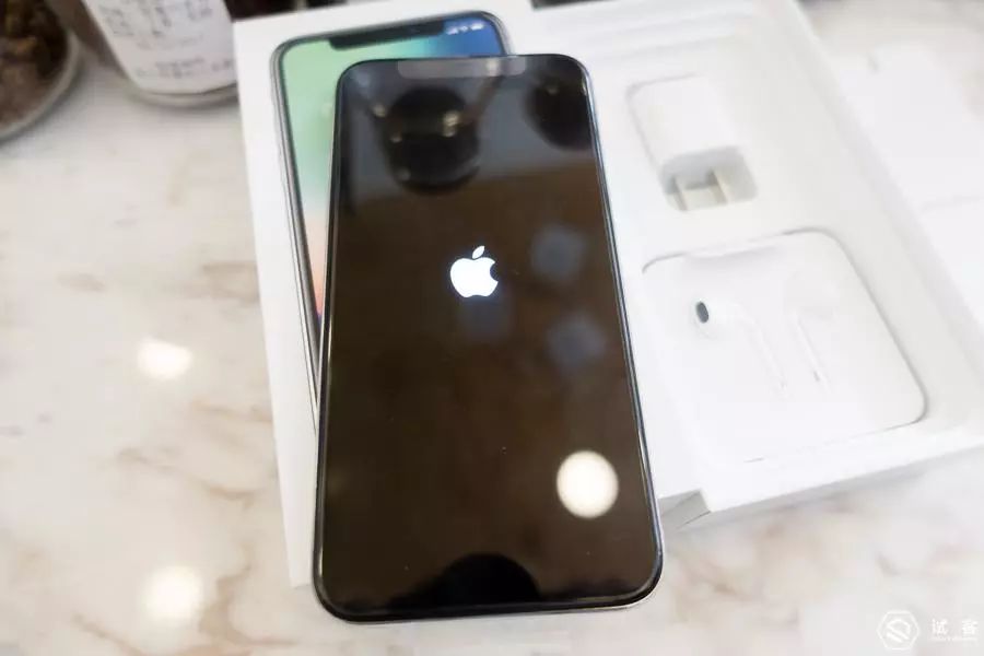 大早7点50爬起来预约#iphone x#apple store提货开箱认主