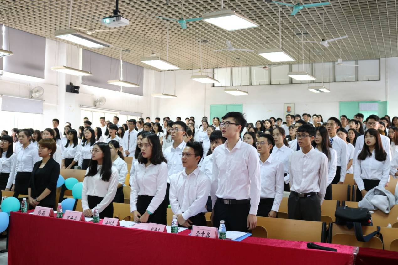 art艺术团中山大学新华学院艺术团广州校区第十届全体成员大会