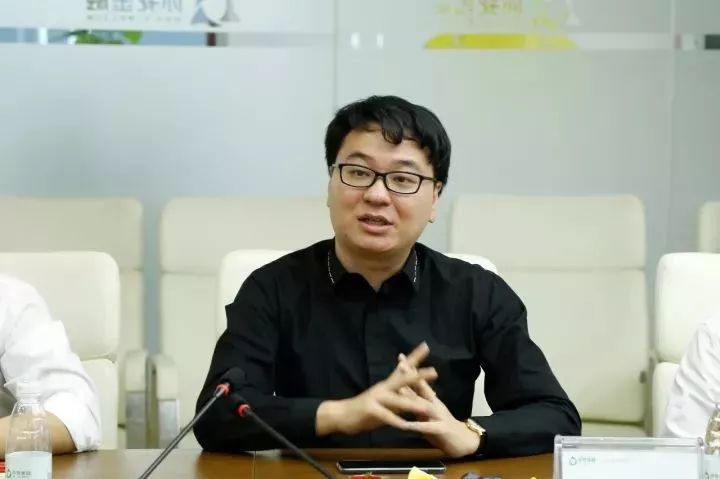 新华联集团总裁傅军一行到访你我金融:打造具有引领性