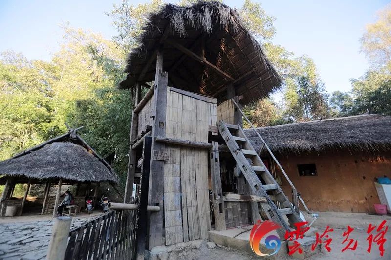 以及各类佤族祭祀房,神林,木鼓房,当地人还保留着一些传统习俗