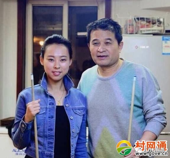 毕福剑过去曾经和九球天后潘晓婷有过切磋,关系密切.