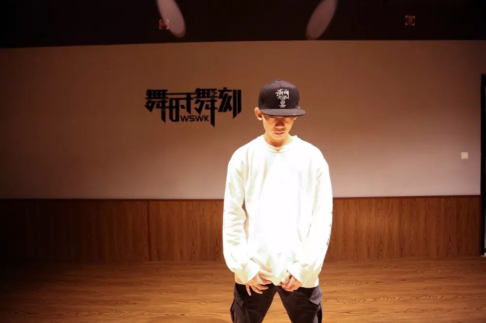 【舞时舞刻教官系列专题】—— 章鱼:我是bboy,breaking让我上瘾