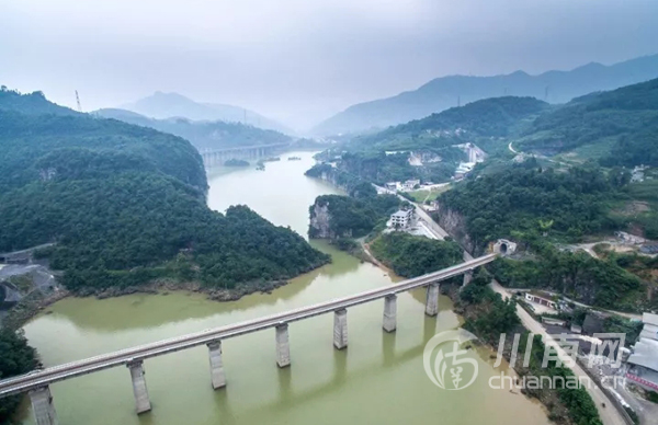 大美叙永系列之正东镇崇山峻岭交织现代交通独特画卷渐成摄影佳地