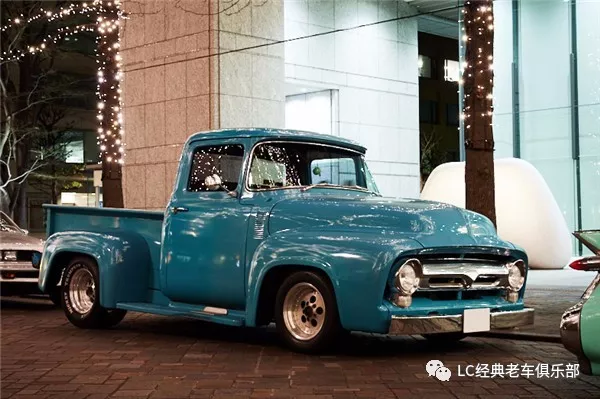 1956年的福特·f100.