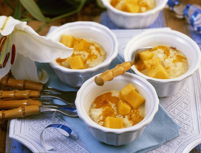 异域风味—餐后甜点黄桃椰子米布丁