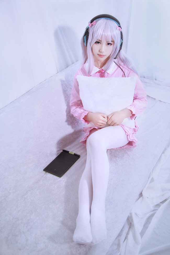 黄漫老师床上搞创作 和泉纱雾 cosplay