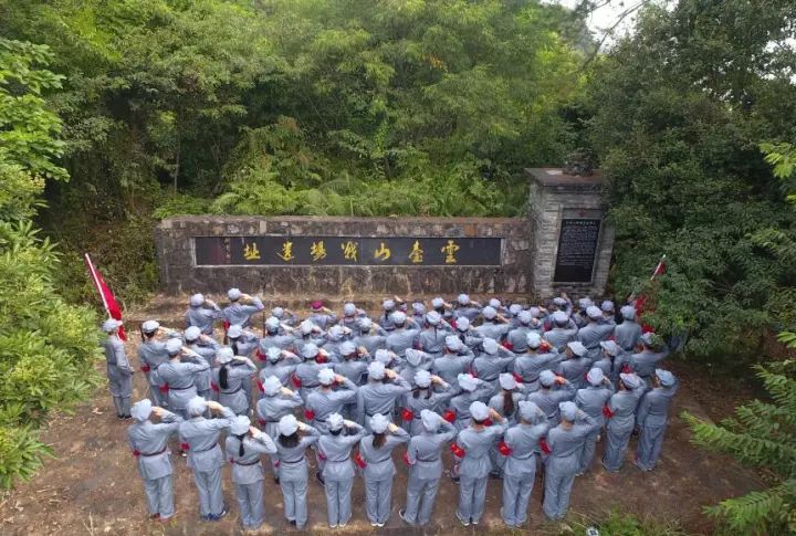 参观云台山战场遗址