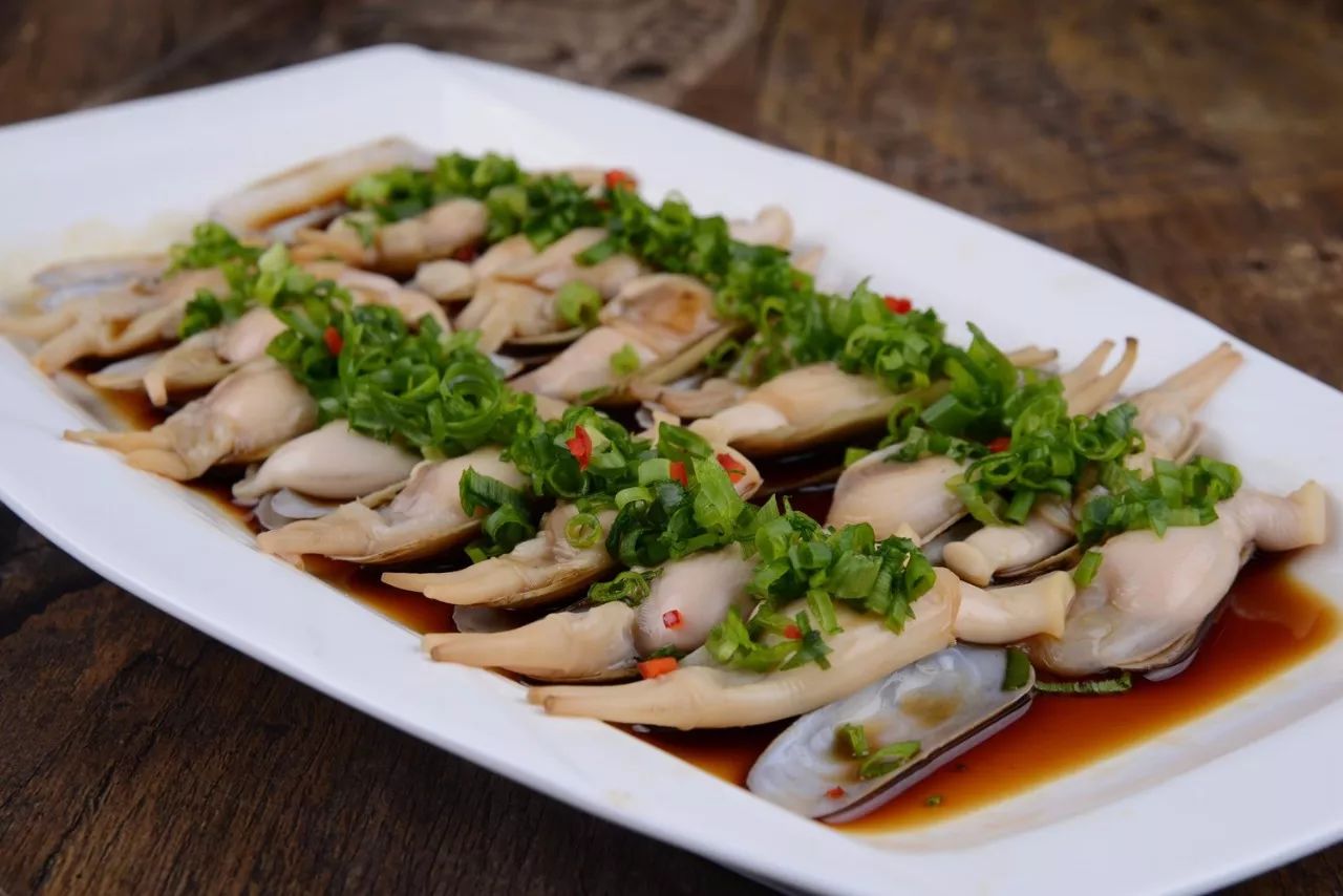 超实惠的海鲜系列美食，学会这道爆炒花甲，客人来了倍有面 - 知乎