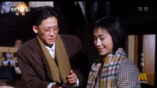 而2002年,电视剧版《半生缘》里林心如饰演的曼桢也颇受好评,清纯弱质