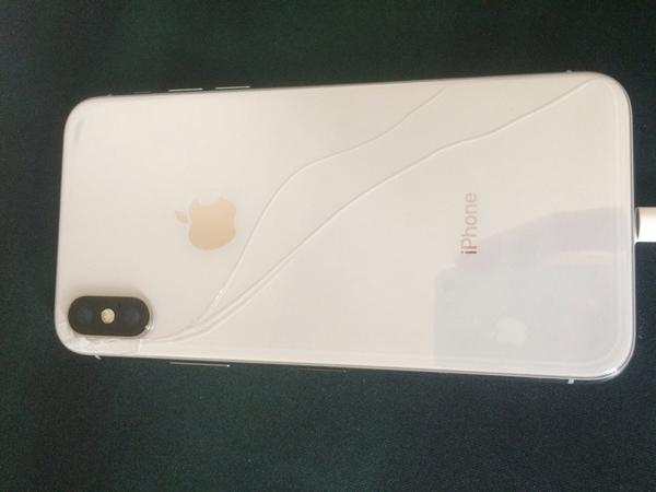 碎后盖的二手iphonex赔惨了,自刀一千都没人敢接盘