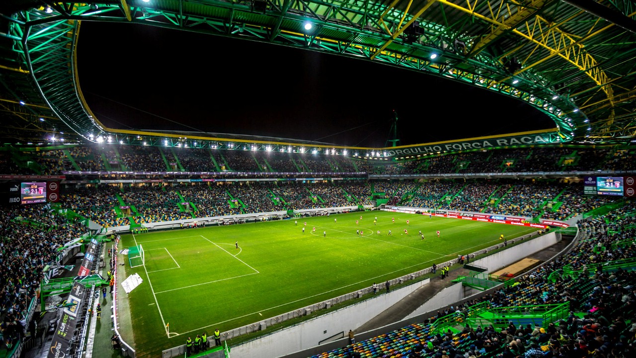 葡萄牙体育俱乐部的若泽·阿尔瓦拉德球场(estádio josé alvalade)