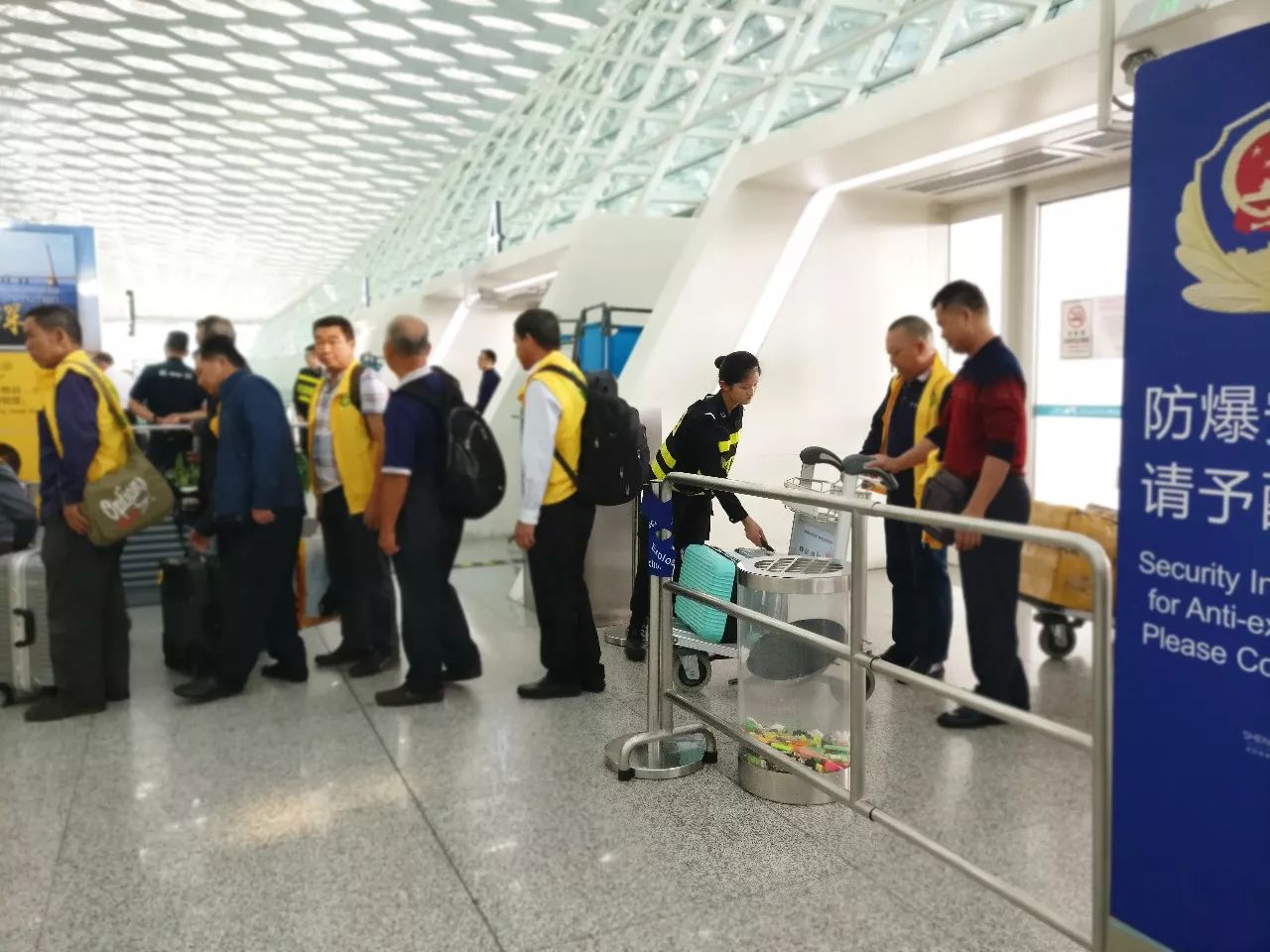 “你所不知道的机场”之安检篇_央广网