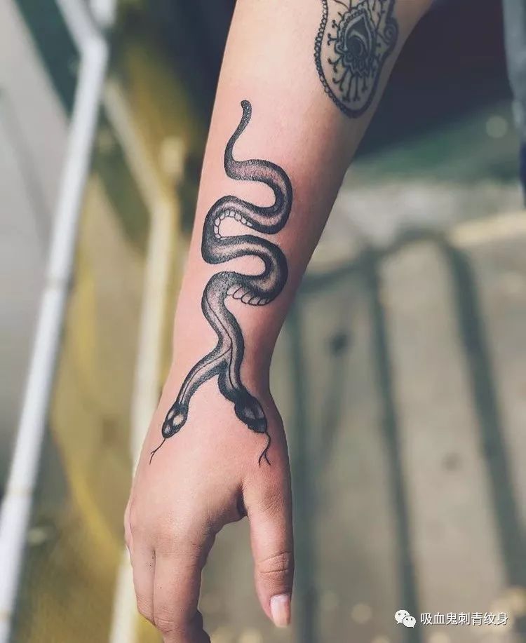 tattoo snake蛇蝎心肠 | 来日方长是有的,只是不是跟