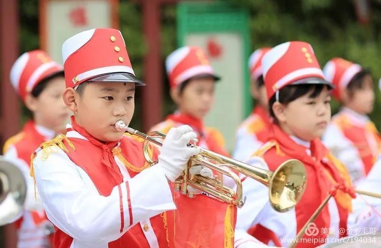 【好消息】罗阳小学少先队鼓号队荣获区鼓号队大赛