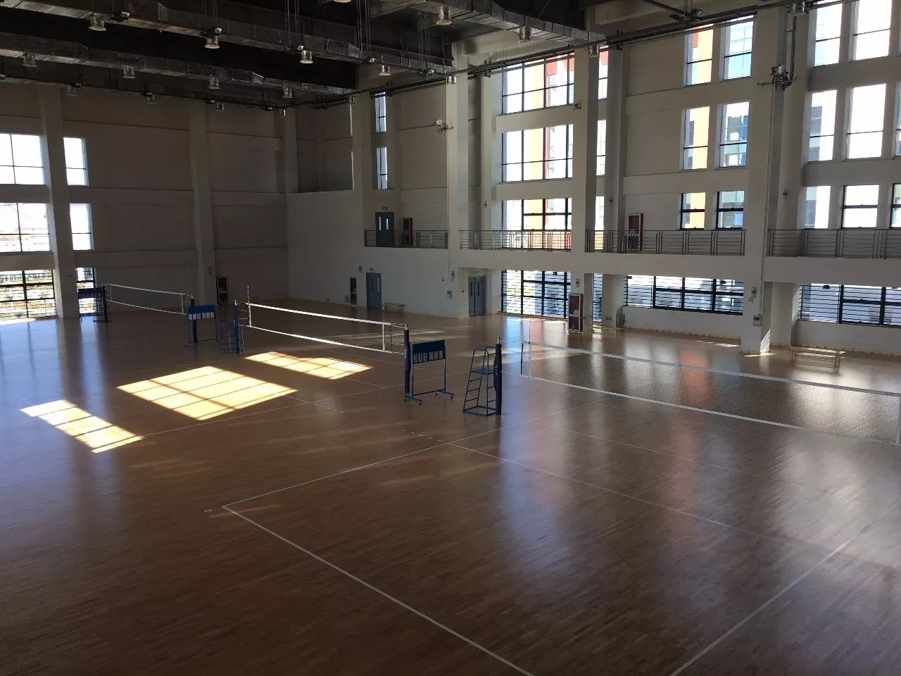 中国排球学院坐落在天津体育学院团泊校区,依托天津体育学院教学资源