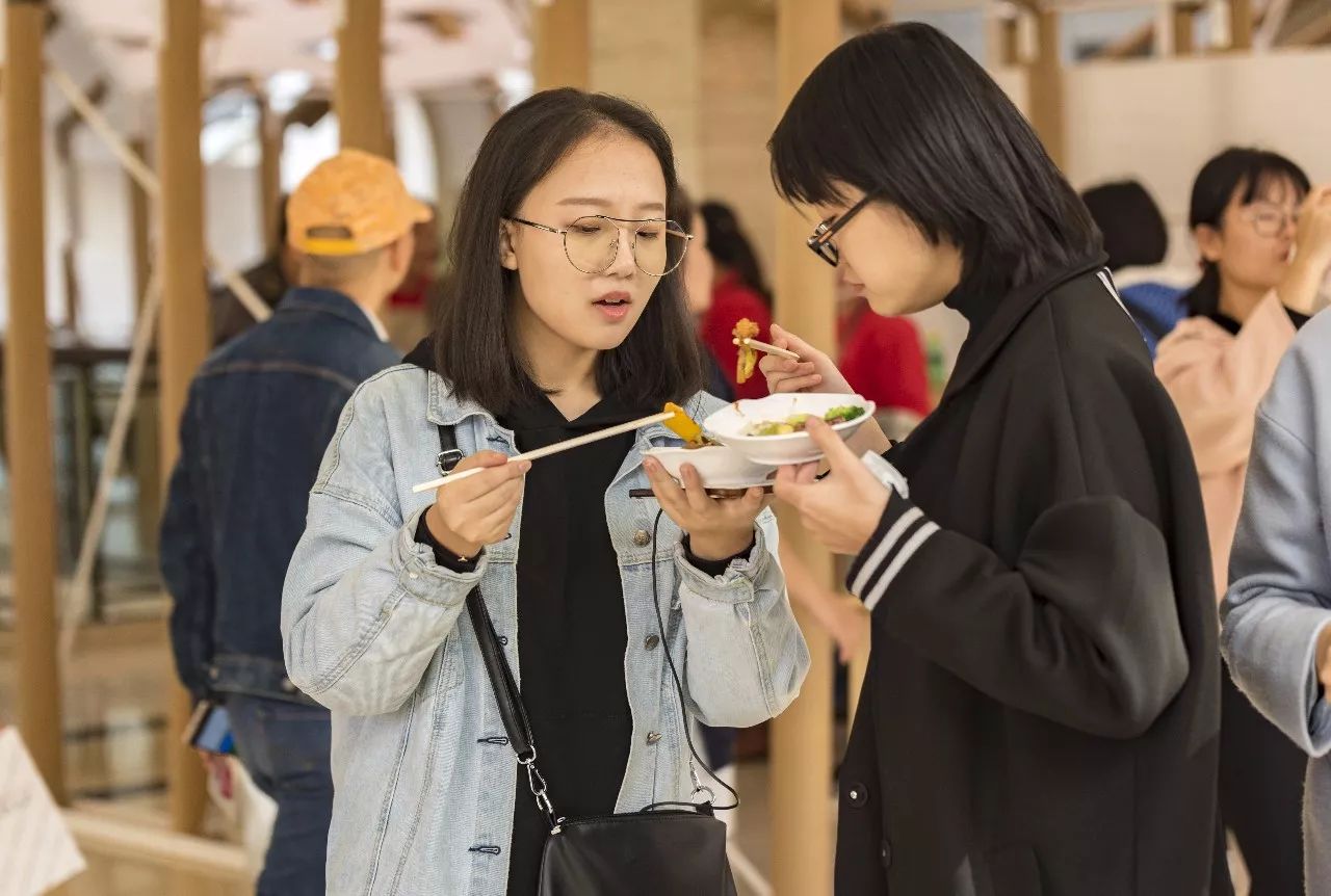 食品工程学院与校美食协会联合举办冬至包饺子大赛-食品工程学院