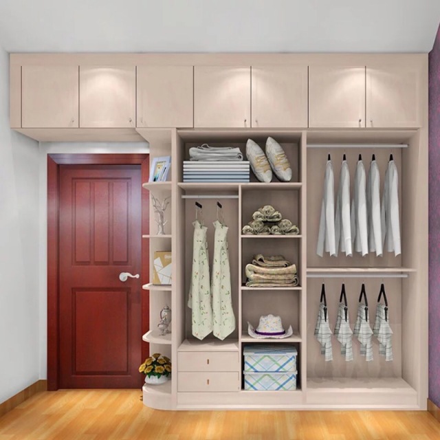 入墙衣柜可以随心所欲地定制样式,布局,并且大大节省了室内空间,绝对