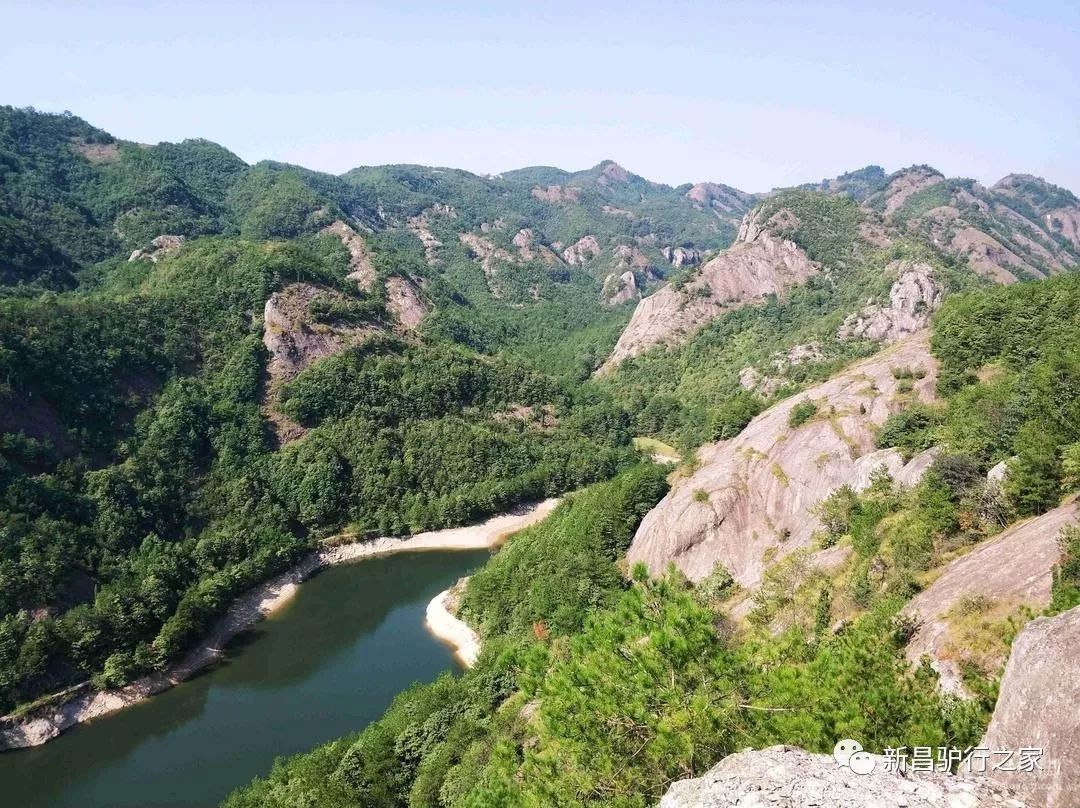 地址:金华市永康市城郊距市区7公里童大线附近飞龙山风景区