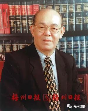 黄氏集团董事长_黄氏集团图片(3)