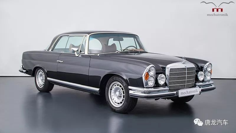 老车回春完美修复1970mercedesbenzw111古董车换装自家55升v8引擎