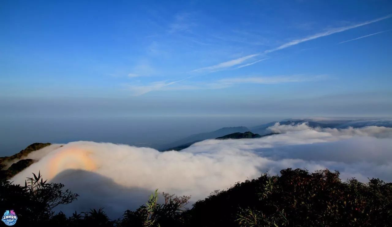 全网首家,上林大明山龙头峰云海,日出,光航拍