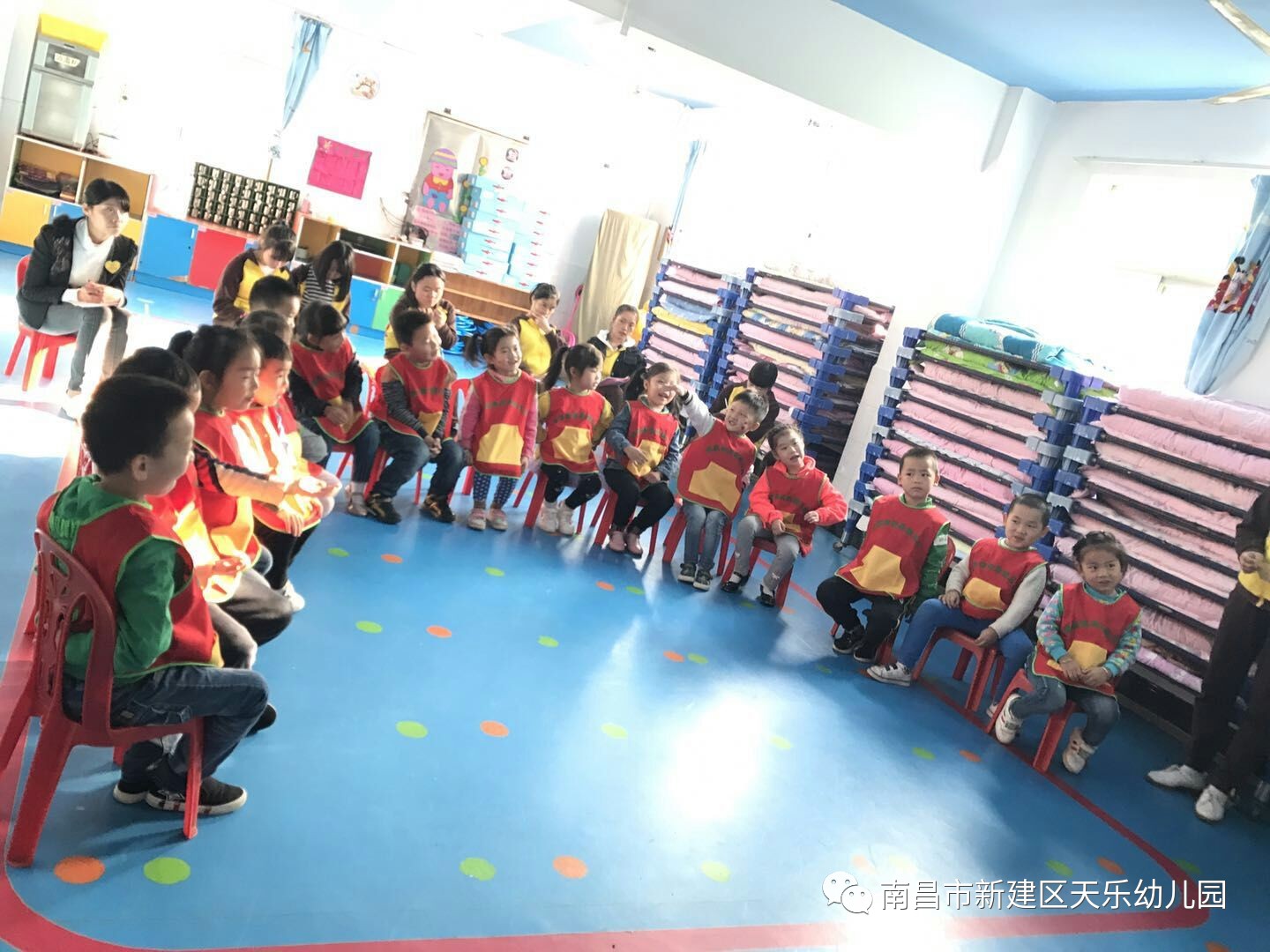 【感受课堂 经历成长】天乐幼儿园听课评课活动进行中