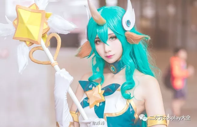 coser@英雄联盟星之守护者索拉卡,靓丽清秀,前排承包女神!