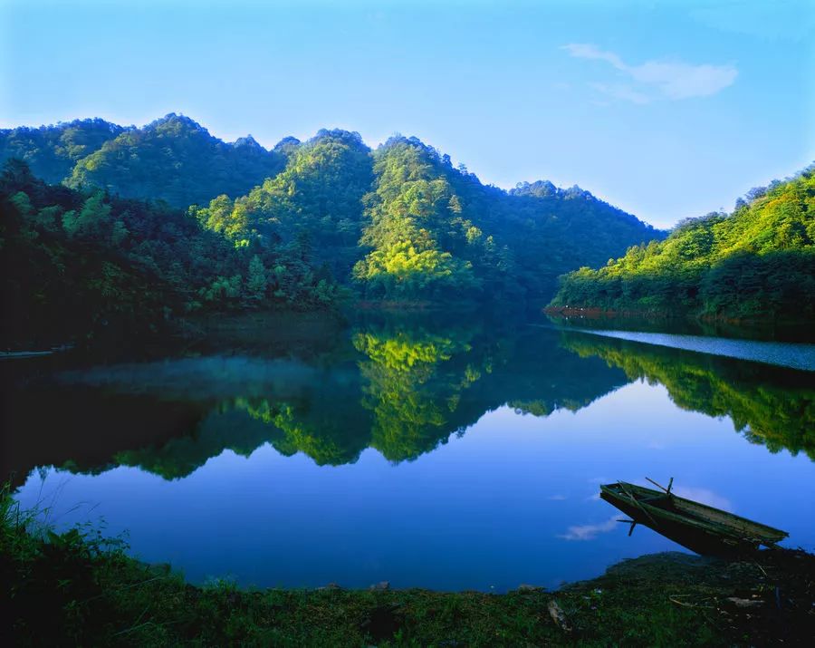 贵州旅游人口_苍山如海,残阳如雪的娄山关 寻贵(2)