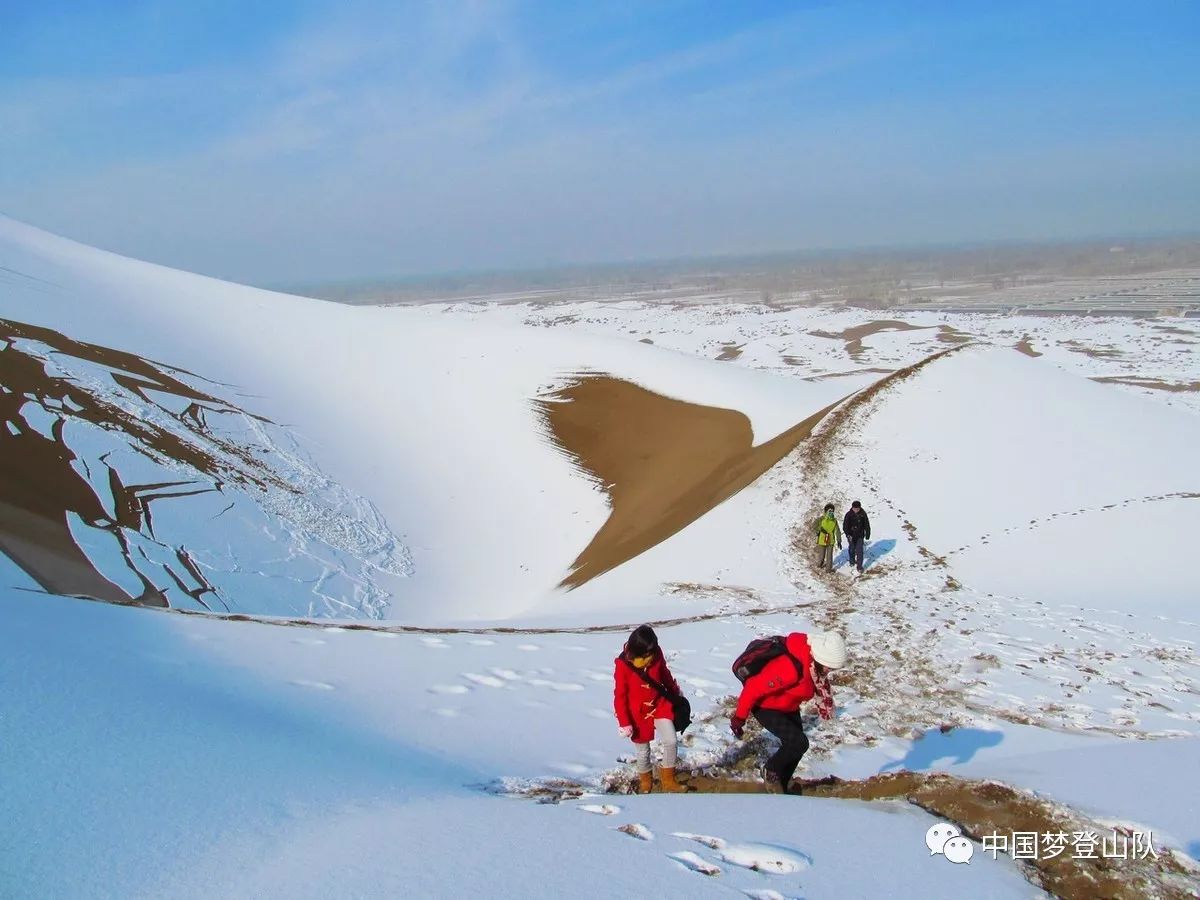 冬季去新疆旅行有怎样的风景和感觉？ - 知乎