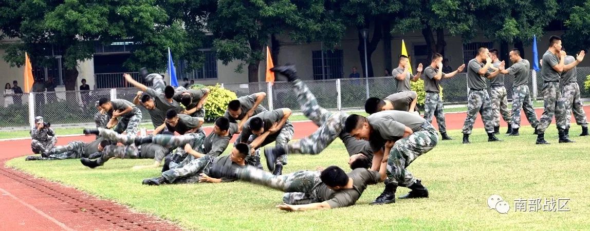 走进陆军特种作战学院运动会