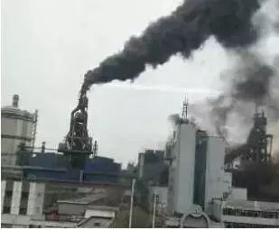 唐山国丰钢厂现场浓烟滚滚!影响铁水产量4.5万吨!