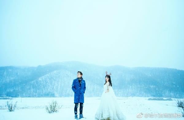 下雪婚纱照_下雪卡通图片