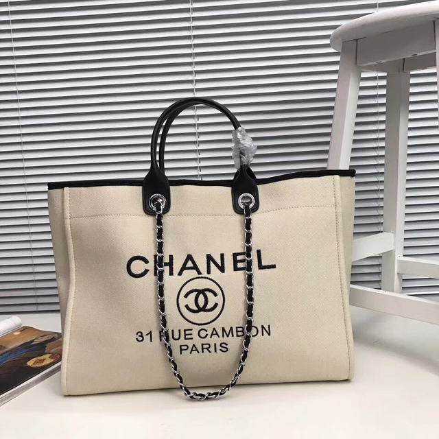 chanel香奈儿帆布包 洋气实用和超级百搭 明星最爱