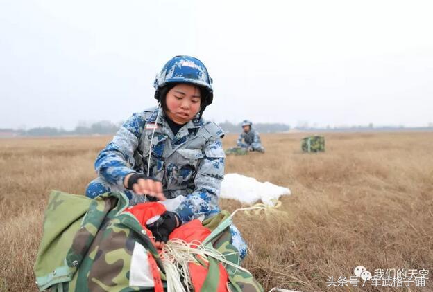 巴赫d大调管弦乐组曲谱子