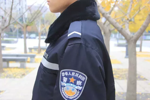 小一七们丨这里有你需要的警院制服着装指南