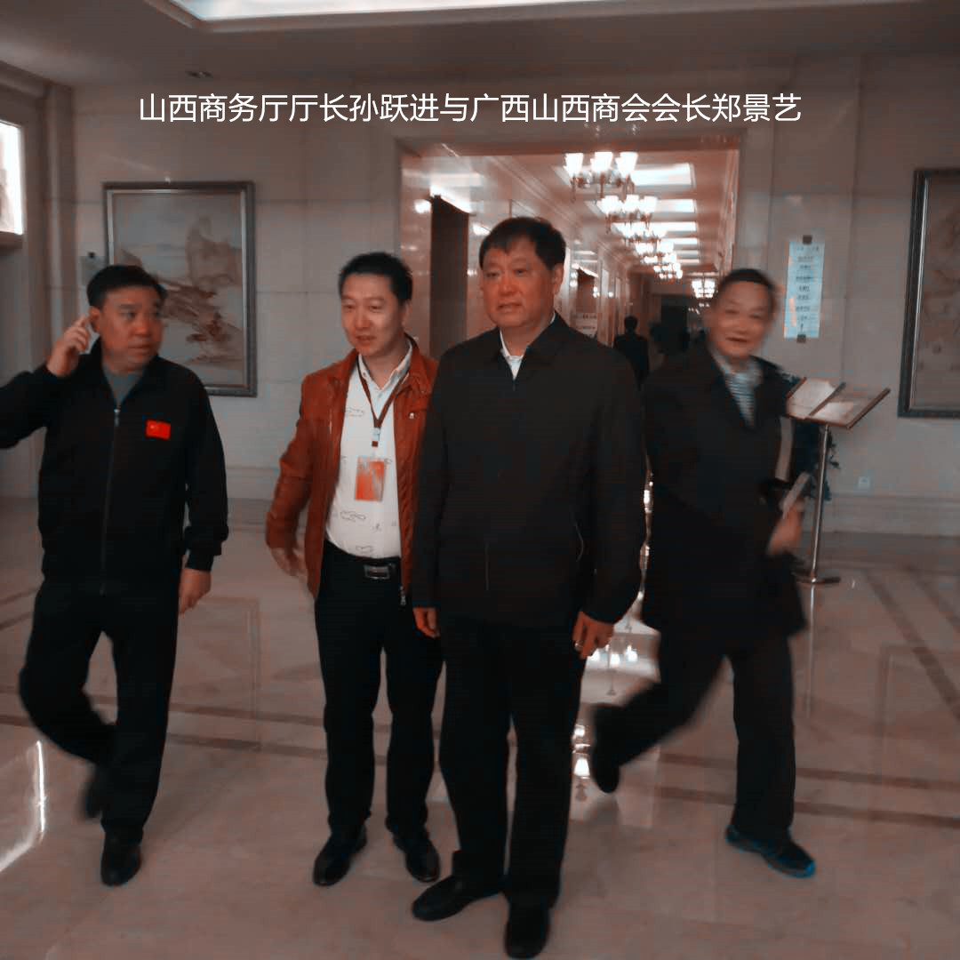 社会 正文  提起晋商,人们往往首先会想起山西众多的大院,如祁县乔家