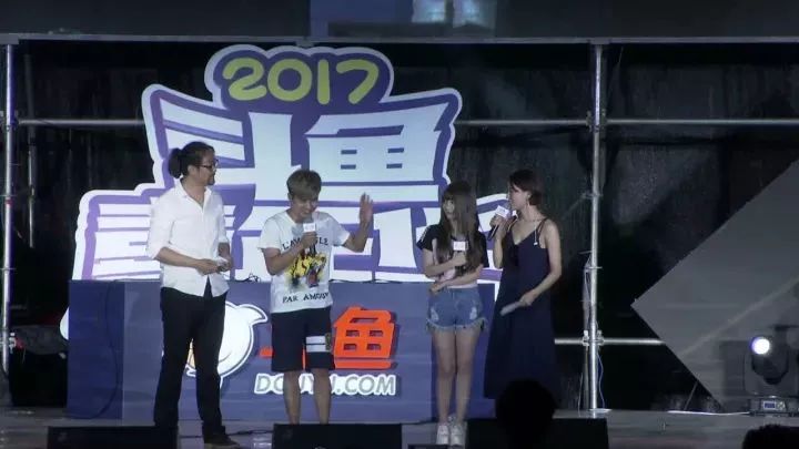 率先d轮融资估值100亿,斗鱼带给游戏直播平台一阵春风