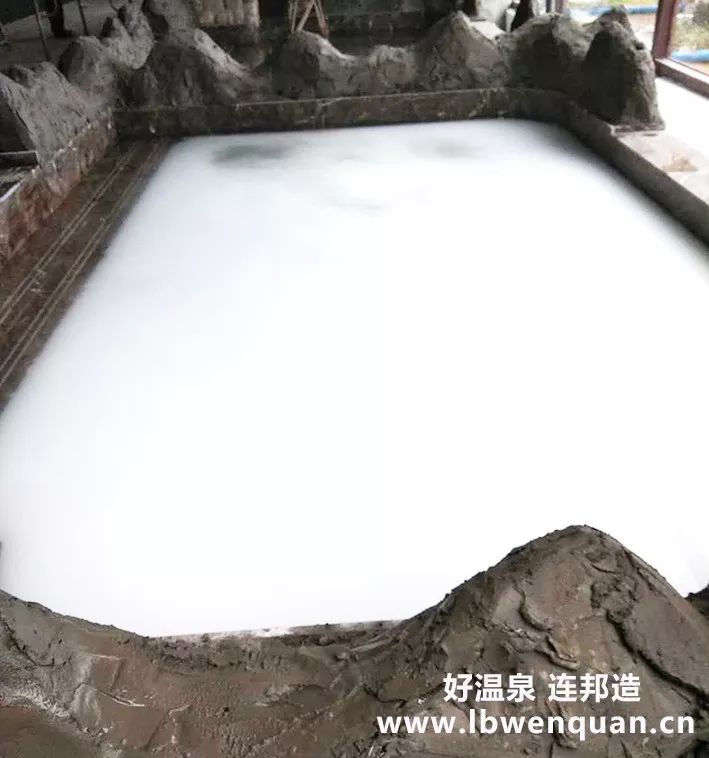 汤泉中国阳光沙滩汤泉美女完美的碰撞尽在芜湖阳光半岛大酒店