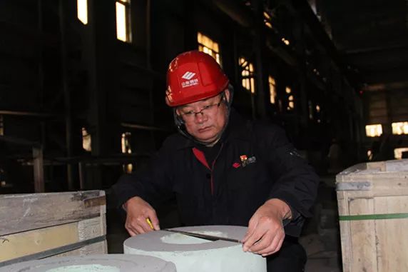武光君山钢股份莱芜分公司炼钢厂生产技术科孟宪俭山钢集团莱钢设备