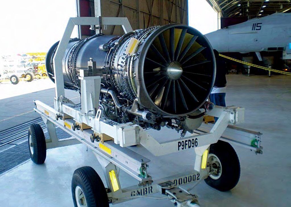 f404-ge-400型涡扇发动机剖面示意图f/a-18e/f"超级大黄蜂"高速飞行f