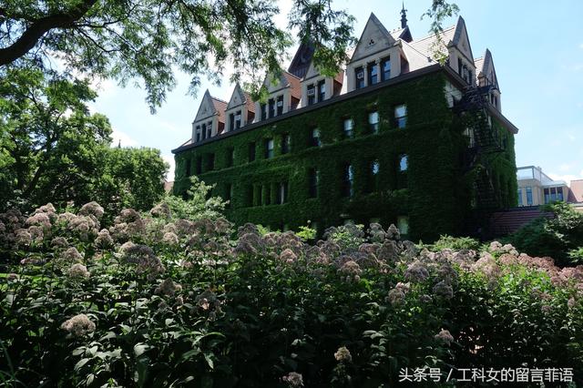 高校掠影之芝加哥大学已经是老美排名第三位的大学了