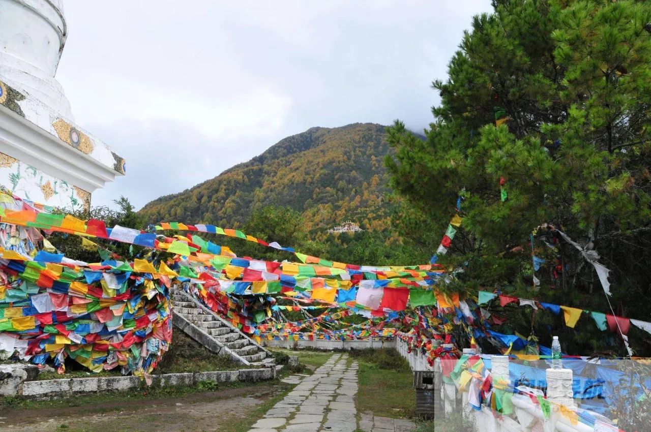 康定跑马山风景区