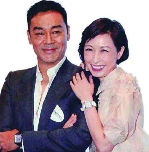 54岁刘青云结婚19年不要孩子背后隐情真的让人心酸