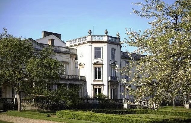 英国大学留学 学院推荐:罗汉普顿大学(roehampton university)